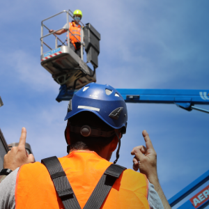 Addetto alla conduzione di piattaforme di lavoro mobili elevabili (PLE)